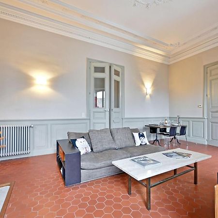 Le Vieux Sextier - Ac Clim - Lumineux - Wifi - Hypercentre Apartment อาวีญง ภายนอก รูปภาพ