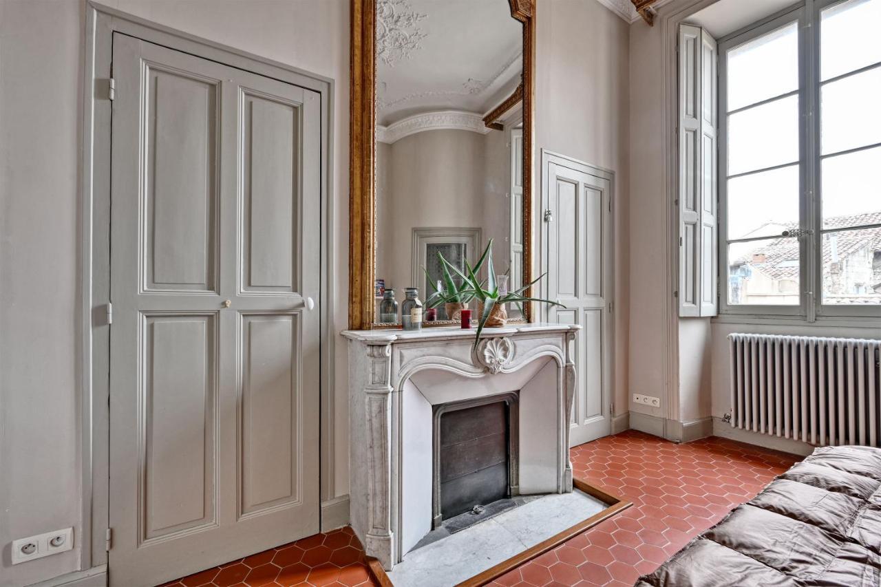 Le Vieux Sextier - Ac Clim - Lumineux - Wifi - Hypercentre Apartment อาวีญง ภายนอก รูปภาพ