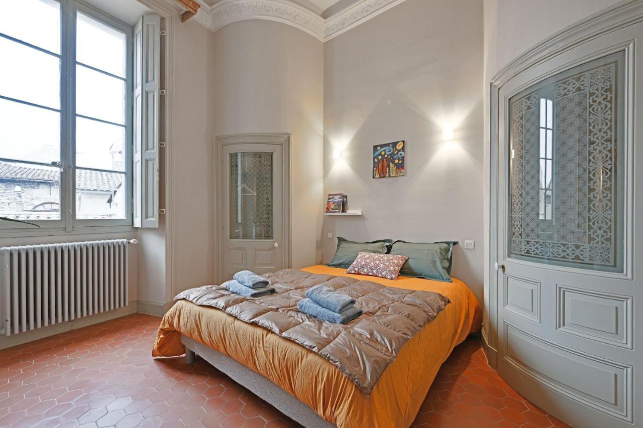 Le Vieux Sextier - Ac Clim - Lumineux - Wifi - Hypercentre Apartment อาวีญง ภายนอก รูปภาพ